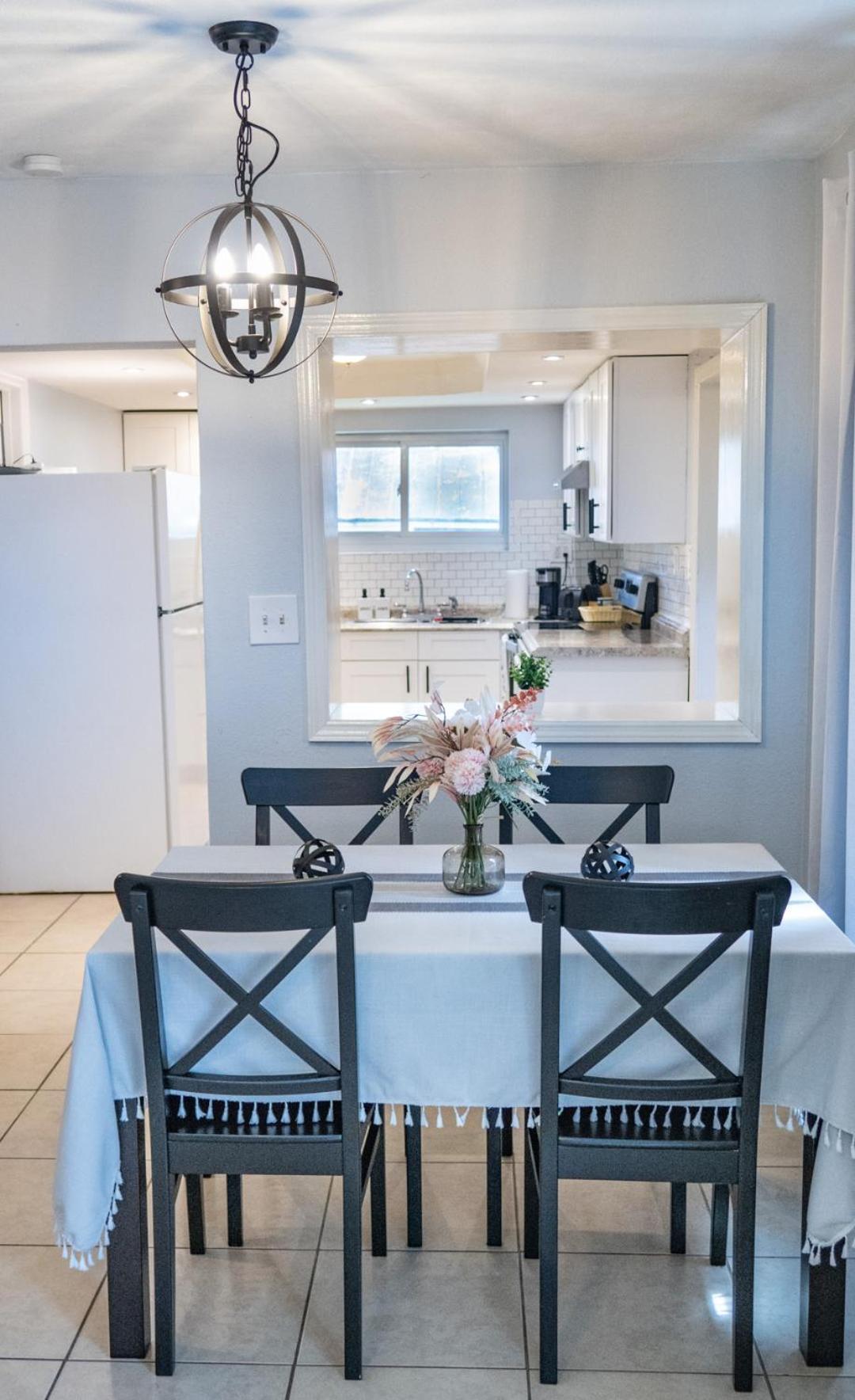 Cozy Home Near Busch Gardens Adventure Island And Usf Tampa Eksteriør bilde